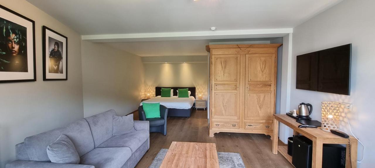 Hotel Wellness Eau De Roche Durbuy Esterno foto