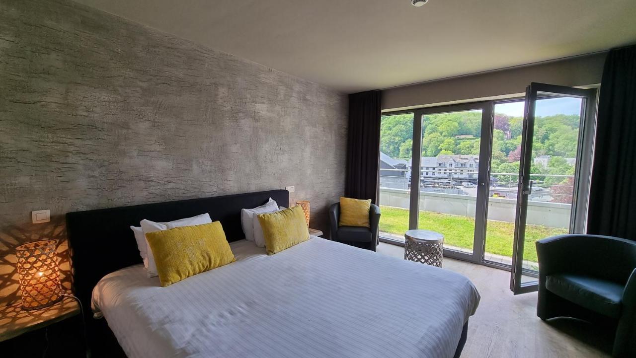 Hotel Wellness Eau De Roche Durbuy Esterno foto